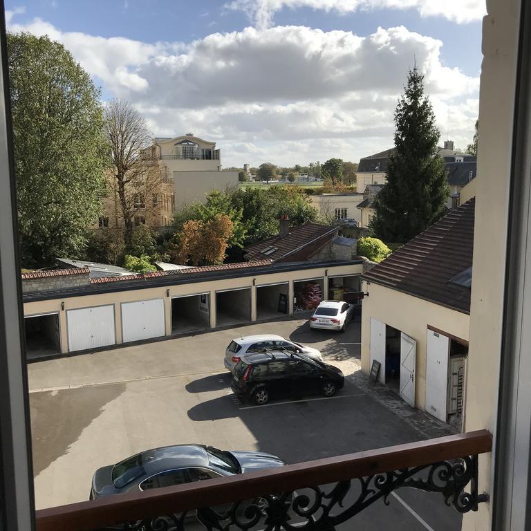 Hotel L'Avenue Chantilly Esterno foto