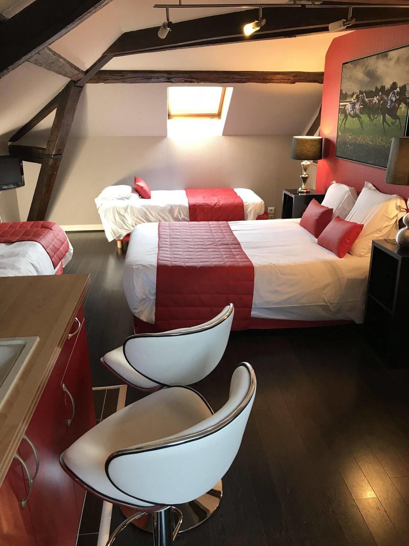 Hotel L'Avenue Chantilly Esterno foto